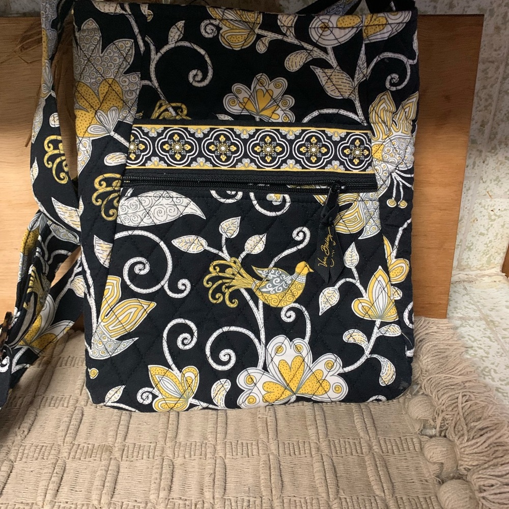 NICE VERA BRADLEY purse